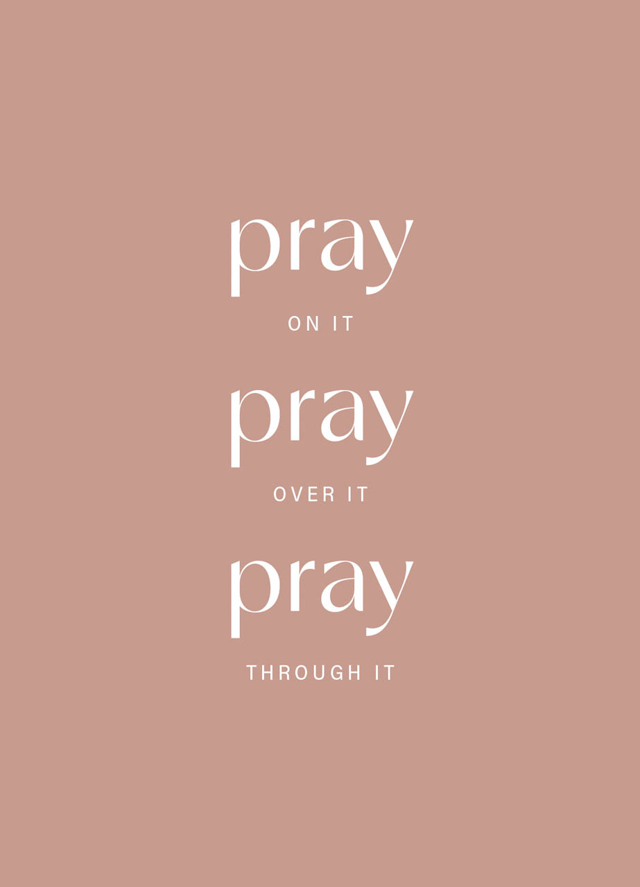 Postkarte Pray on it -  (10,5 x 14,8 cm)