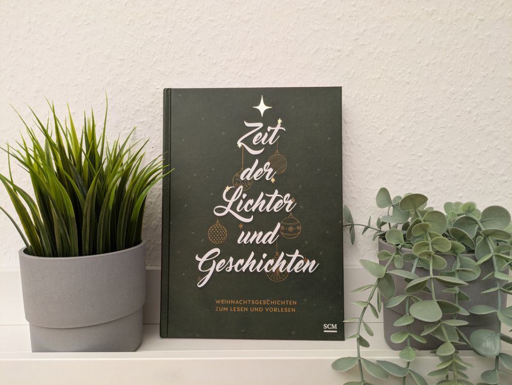 Zeit der Lichter und Geschichten - Weihnachtsgeschichten zum Lesen und Vorlesen -  Anlass: Weihnachten Autor: Annegret Prause (Hrsg.) - Hardcover 1. Auflage (17 x 23,5 x 2 cm)
