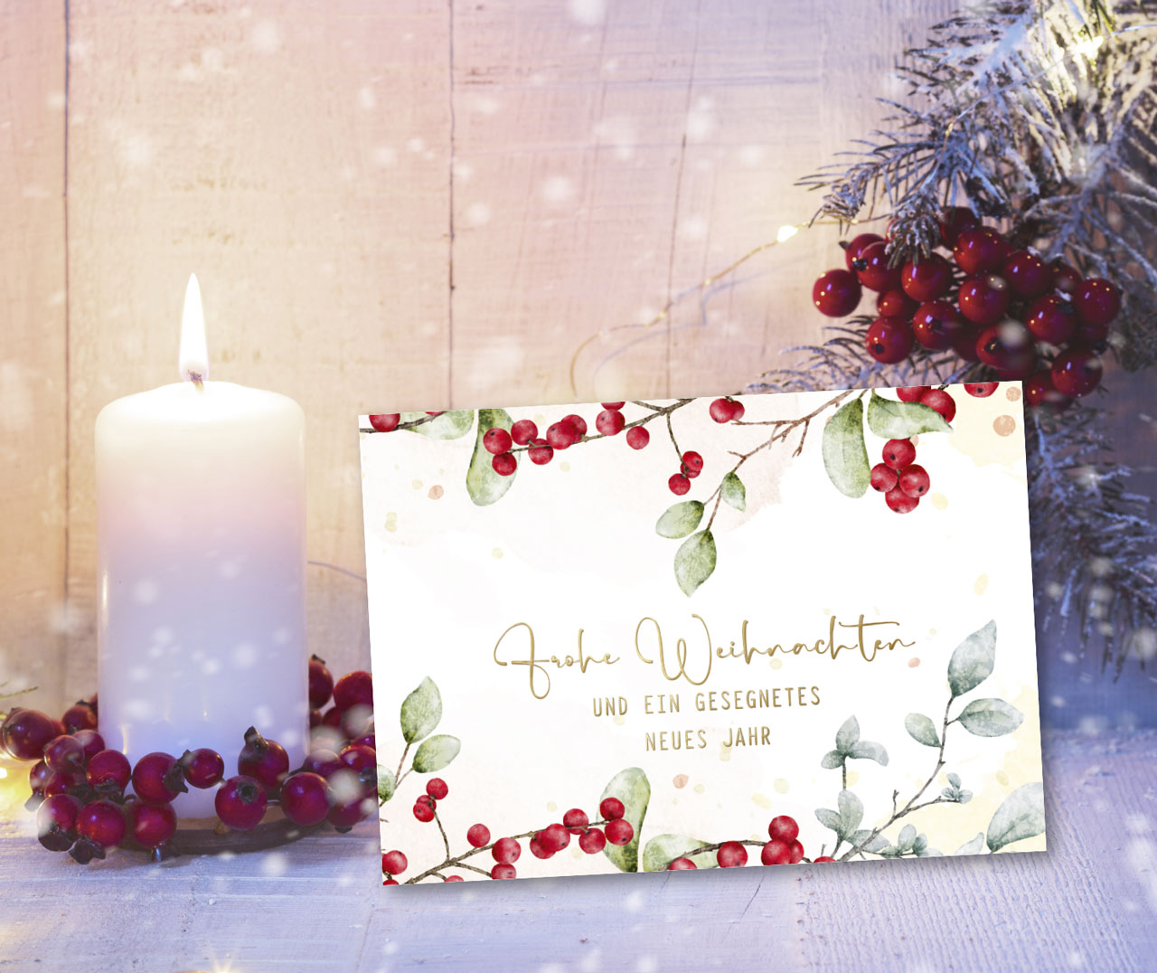 Postkarte rote Beeren und Zweige -  Anlass: Weihnachten (14,8 x 10,5 cm)