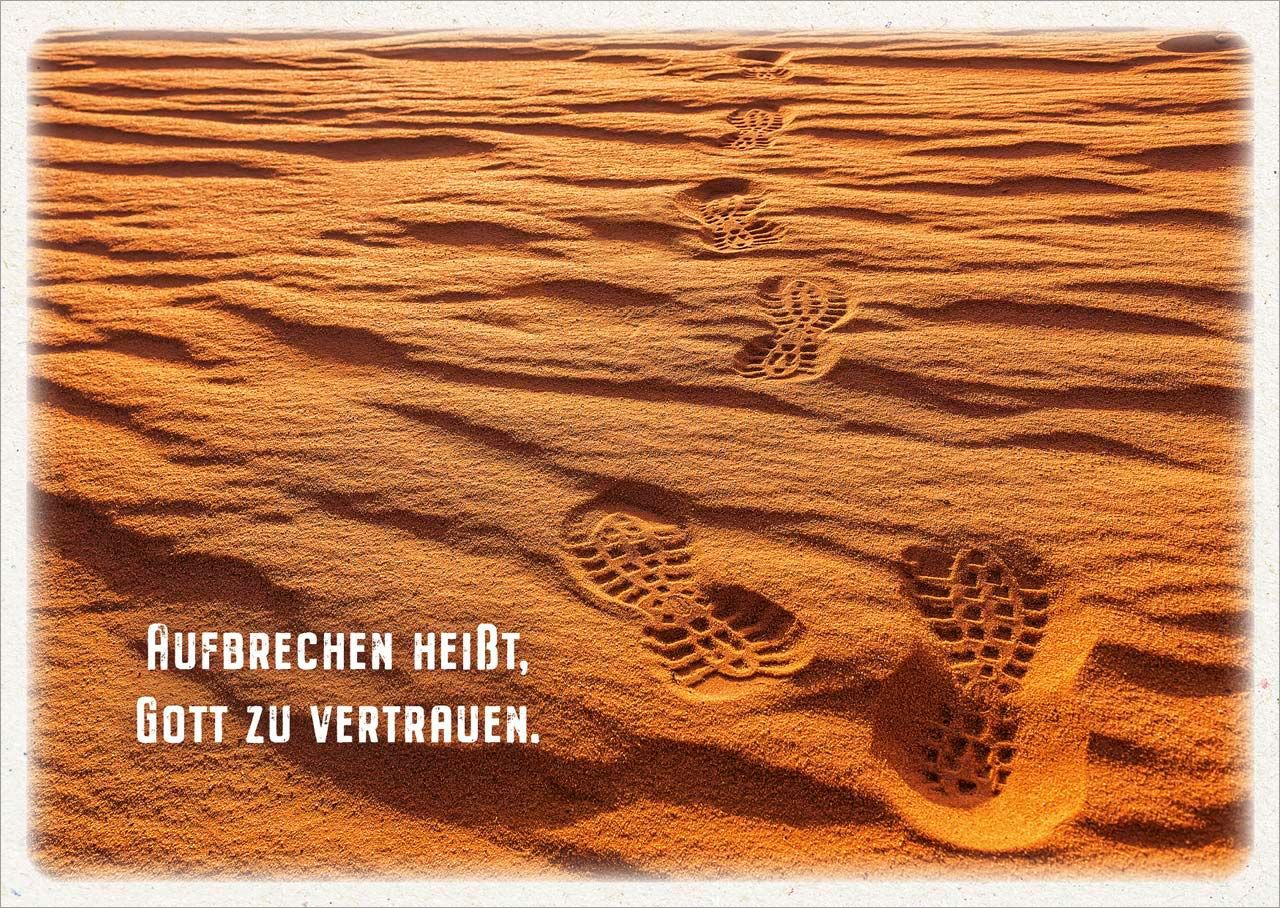 Postkarte Aufbrechen - Spuren im Sand -  (14,8 x 10,5 cm)