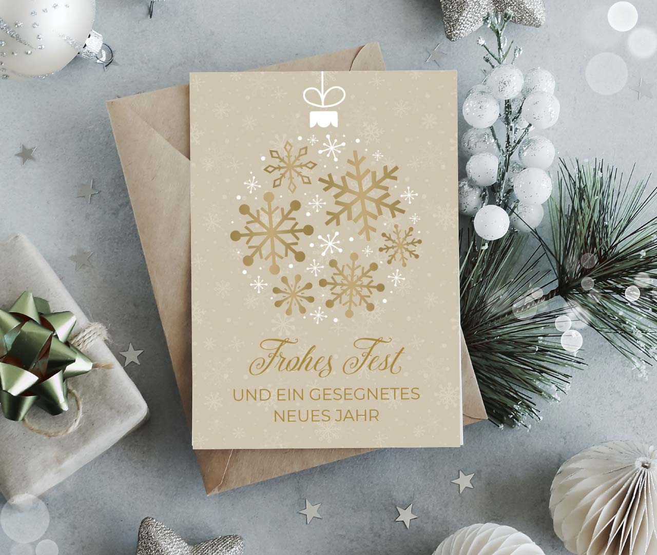 Faltkarte Christbaumkugel -  Anlass: Weihnachten (12 x 17 cm)